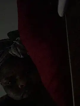 Ziworld online show from April 6, 2026, 10:22 pm