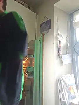 pig94pig online show from April 15, 2026, 8:43 am