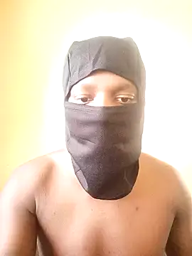 Snapshot of MaskedWithCum chatting on May 3, 2026, 9:15 am MaskedWithCum online show from May 3, 2026, 9:15 am