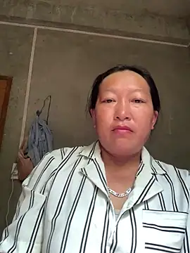 candy-beo online show from May 15, 2026, 11:01 pm
