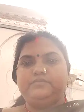 Snapshot of Desi_hot_bhabhi01 chatting on June 9, 2026, 7:42 am Desi hot bhabhi01 online show from June 9, 2026, 7:42 am