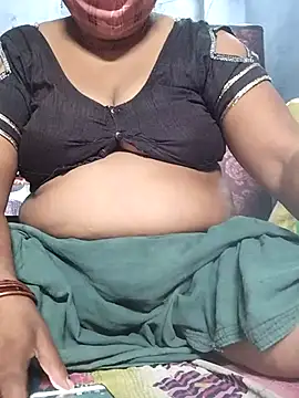 Snapshot of Desi_hot_bhabhi01 chatting on July 2, 2026, 8:53 am Desi hot bhabhi01 online show from July 2, 2026, 8:53 am