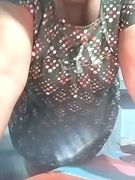 Snapshot of Desi_hot_bhabhi01 chatting on July 16, 2026, 5:57 am Desi hot bhabhi01 online show from July 16, 2026, 5:57 am