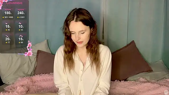 Snapshot of NessBarre chatting on June 25, 2026, 11:31 pm NessBarre online show from June 25, 2026, 11:31 pm