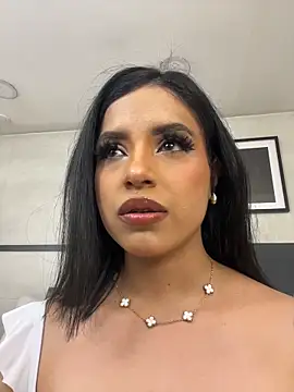 Snapshot of SusanneGrace chatting on June 2, 2026, 7:05 pm SusanneGrace online show from June 2, 2026, 7:05 pm