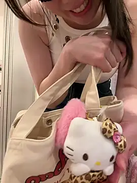 Snapshot of hiyori_hiyochan chatting on July 10, 2026, 12:08 pm hiyori hiyochan online show from July 10, 2026, 12:08 pm