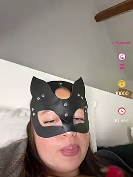 ToxxicAngel online show from May 15, 2026, 1:12 am