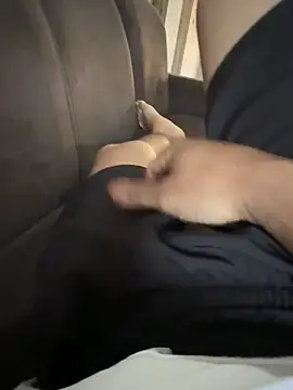 Snapshot of junior12psv chatting on April 11, 2026, 11:36 am junior12psv online show from April 11, 2026, 11:36 am