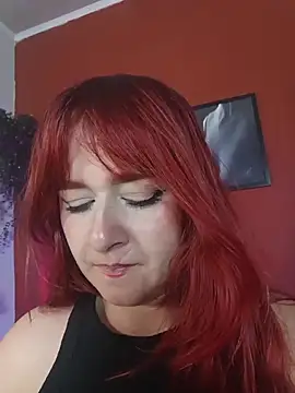 Snapshot of TwoCherries1 chatting on April 18, 2026, 9:37 pm TwoCherries1 online show from April 18, 2026, 9:37 pm