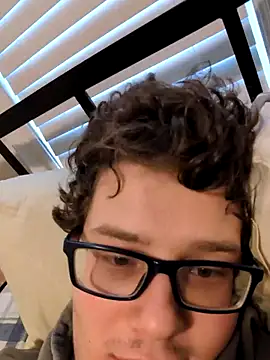 Johnnyboi online show from April 16, 2026, 3:13 pm