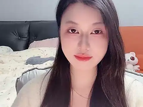 Abby686868 online show from April 13, 2026, 11:48 am