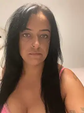 Katty V online show from June 19, 2026, 9:29 pm