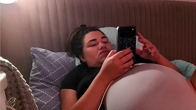 miss preggie online show from July 7, 2026, 8:02 pm