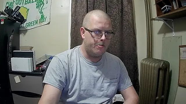 andrewjohn37 online show from April 18, 2026, 11:25 am