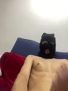 Snapshot of Couple_PlayHot_BR chatting on April 12, 2026, 10:59 pm Couple PlayHot BR online show from April 12, 2026, 10:59 pm