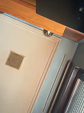 chicohott966 online show from April 19, 2026, 2:05 pm