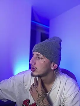 Snapshot of ZarcooX chatting on April 10, 2026, 3:45 am ZarcooX online show from April 10, 2026, 3:45 am