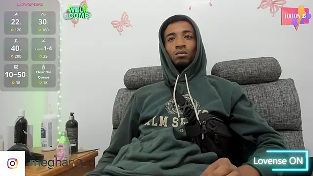 Snapshot of JustJaden chatting on April 9, 2026, 12:43 pm JustJaden online show from April 9, 2026, 12:43 pm