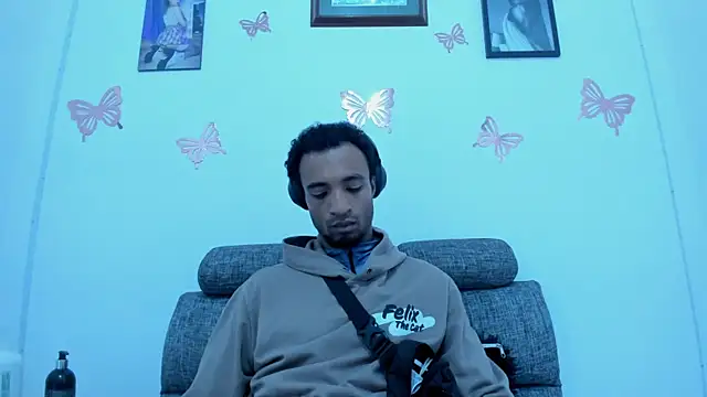 Snapshot of JustJaden chatting on April 10, 2026, 11:48 am JustJaden online show from April 10, 2026, 11:48 am