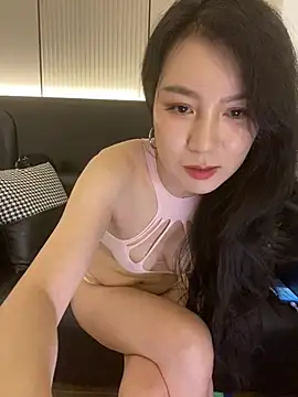Snapshot of HY-QIAN chatting on July 26, 2026, 1:18 pm HY-QIAN online show from July 26, 2026, 1:18 pm