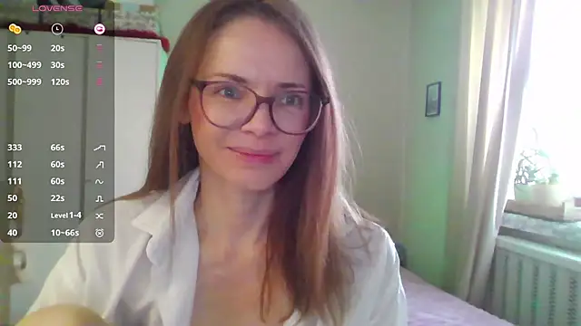 mmmay day online show from April 7, 2026, 4:13 am