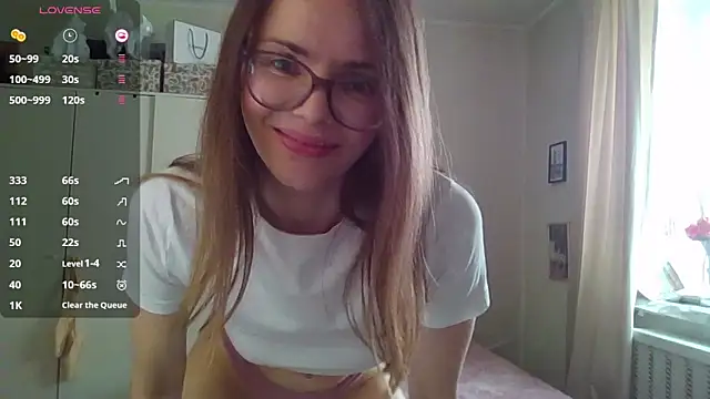 mmmay day online show from April 24, 2026, 7:11 am