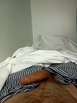 biga00 online show from April 9, 2026, 8:14 pm