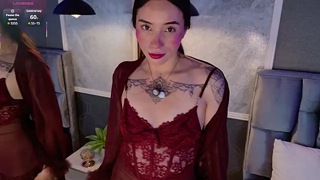 Snapshot of Cata_Jonees chatting on June 12, 2026, 7:35 pm Cata Jonees online show from June 12, 2026, 7:35 pm