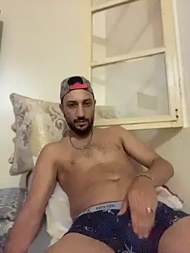 Snapshot of legende59 chatting on June 20, 2026, 11:07 pm legende59 online show from June 20, 2026, 11:07 pm
