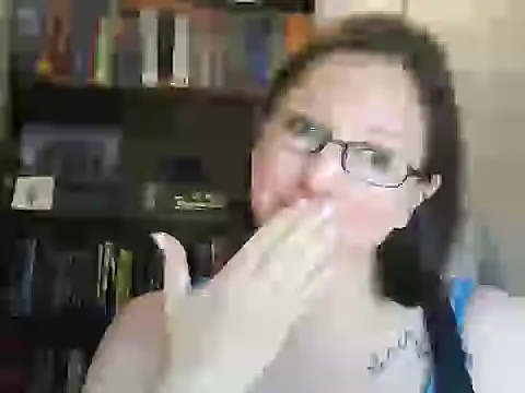 PajamasMILF online show from April 21, 2026, 4:41 am