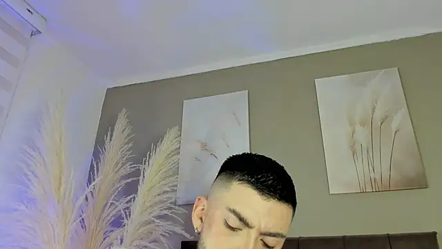 Alexander Diazz online show from June 1, 2026, 1:57 pm