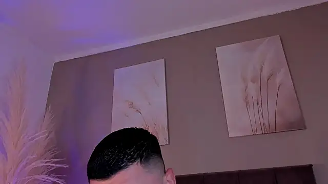 Snapshot of Alexander_Diazz chatting on June 16, 2026, 11:35 am Alexander Diazz online show from June 16, 2026, 11:35 am