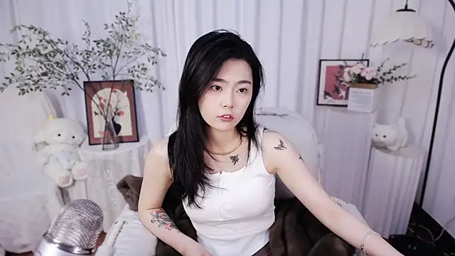 Snapshot of niu_rou_mian chatting on April 14, 2026, 7:36 am niu rou mian online show from April 14, 2026, 7:36 am