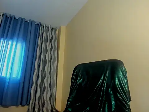 SeductiveLoveMary online show from April 12, 2026, 9:36 am