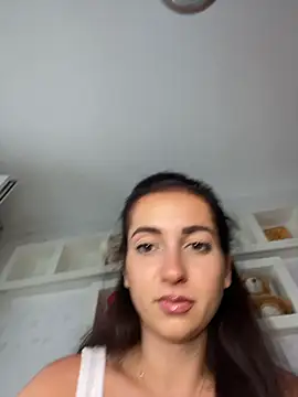 Snapshot of KarolDolly05 chatting on July 31, 2026, 2:49 pm KarolDolly05 online show from July 31, 2026, 2:49 pm