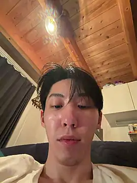 akty233 online show from April 7, 2026, 11:54 am