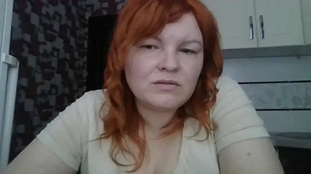 Snapshot of KrisryOxNikss chatting on May 6, 2026, 4:34 pm KrisryOxNikss online show from May 6, 2026, 4:34 pm