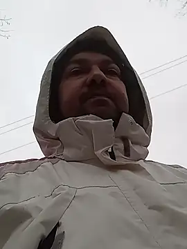 Snapshot of Luceriusbigass chatting on December 4, 2024, 11:19 am Luceriusbigass online show from December 4, 2024, 11:19 am