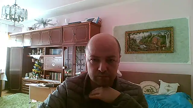 Snapshot of Luceriusbigass chatting on February 8, 2025, 1:11 pm Luceriusbigass online show from February 8, 2025, 1:11 pm