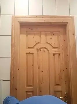 Snapshot of Luceriusbigass chatting on February 12, 2025, 4:44 pm Luceriusbigass online show from February 12, 2025, 4:44 pm