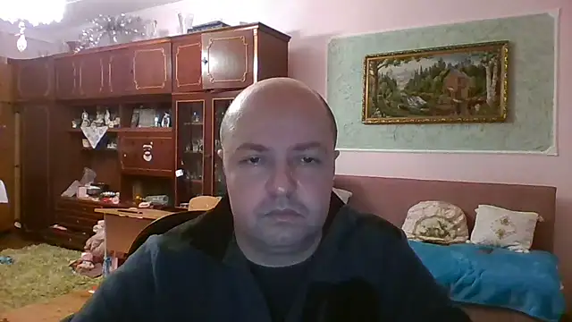 Snapshot of Luceriusbigass chatting on February 26, 2025, 5:17 pm Luceriusbigass online show from February 26, 2025, 5:17 pm