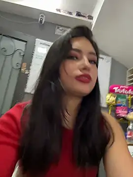 Snapshot of VioletRousee chatting on July 11, 2026, 7:38 pm VioletRousee online show from July 11, 2026, 7:38 pm