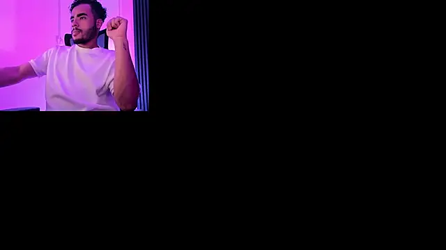 Snapshot of tyagofdef chatting on April 8, 2026, 11:16 pm tyagofdef online show from April 8, 2026, 11:16 pm