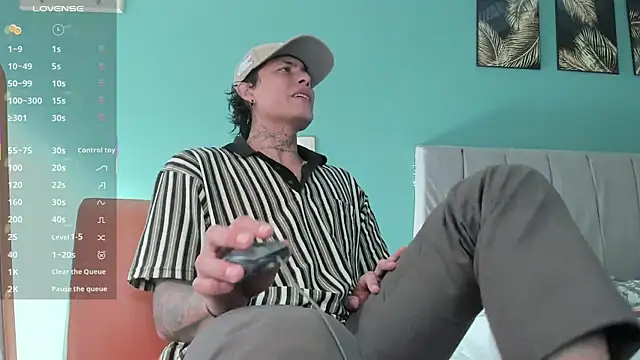 Snapshot of Damian_Romanoff chatting on June 2, 2026, 12:51 pm Damian Romanoff online show from June 2, 2026, 12:51 pm