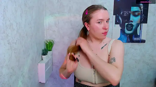 Snapshot of KassiaRayne_ chatting on April 9, 2026, 6:02 am KassiaRayne online show from April 9, 2026, 6:02 am