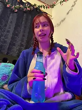 Angel Kat online show from May 7, 2026, 3:56 am