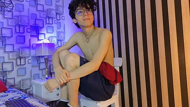 Twink Sebas7 online show from April 9, 2026, 12:10 pm