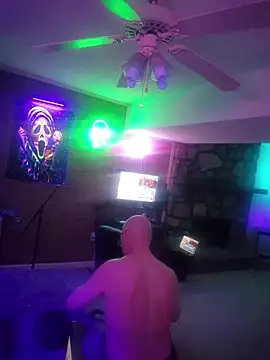 chronic vibez online show from June 15, 2026, 2:41 pm