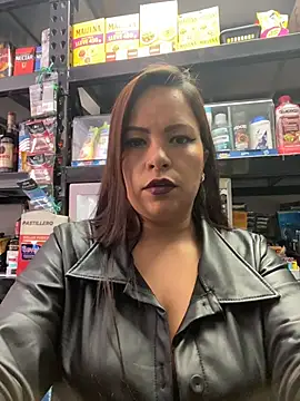 MIA ROSSEEE online show from June 15, 2026, 3:36 pm