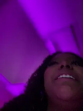 Snapshot of canela_sweet5 chatting on April 12, 2026, 3:00 am canela sweet5 online show from April 12, 2026, 3:00 am